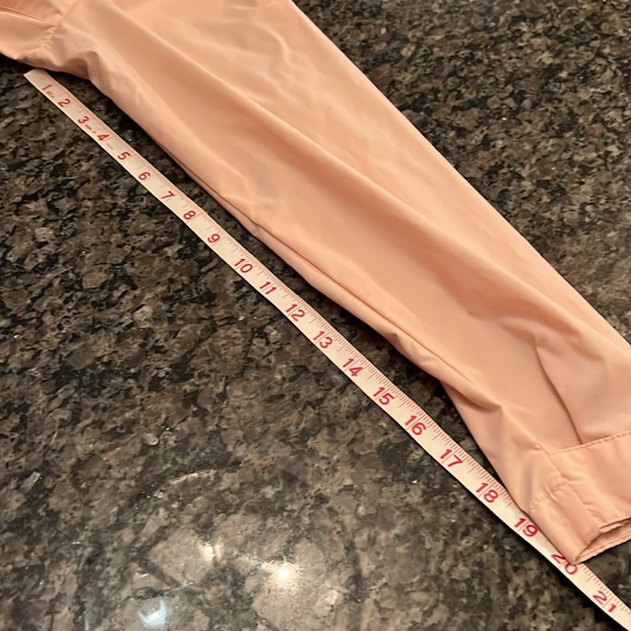 Columbia women’s pink wind jacket 1X - Picture 11 of 12